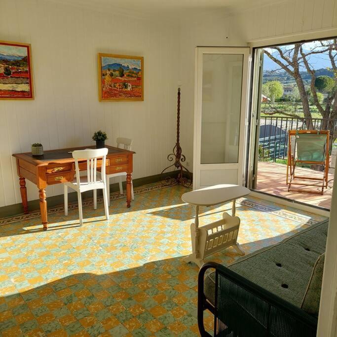 Mon Ventoux Villa Modene Exterior photo